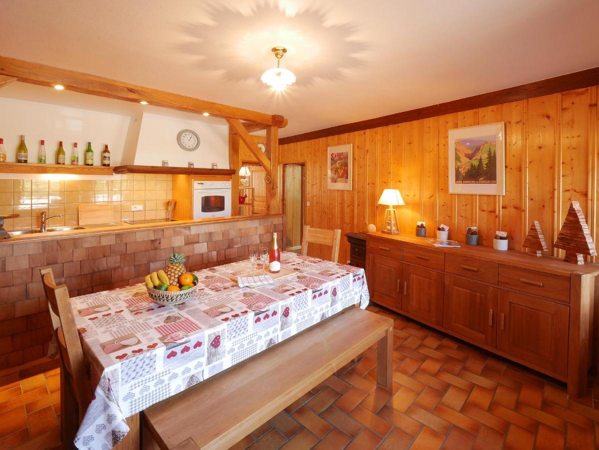 Domaine De Bellevue Gite Du Mont Poupet Marnoz Екстериор снимка