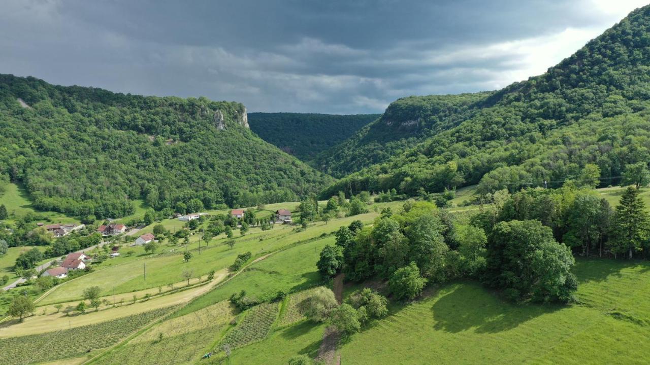 Domaine De Bellevue Gite Du Mont Poupet Marnoz Екстериор снимка